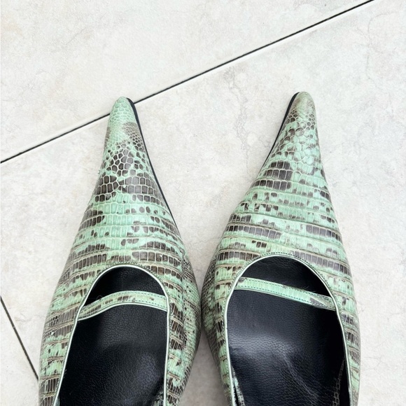 Versace heels snake skin black turquoise green size EU 38.5 (8.5 US) - Picture 7 of 7